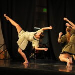 156 SHOW YOU A BODY15 (1)